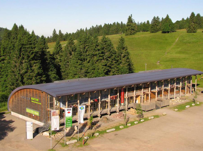 Blick auf das Haus der Natur
