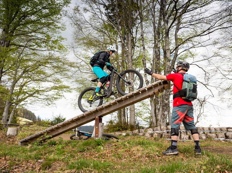 Mountainbike trainieren Fahrtechnik 