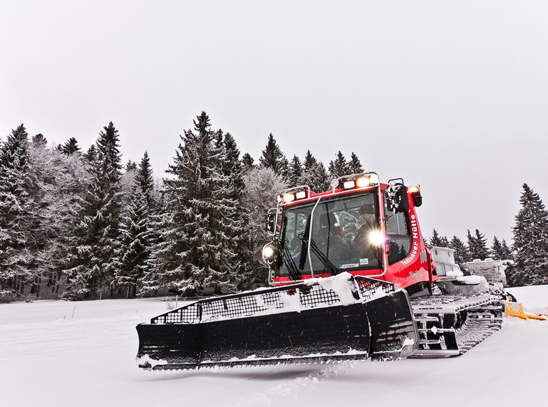 Conny weiß schon, worauf es bei einer guten Loipe ankommt.