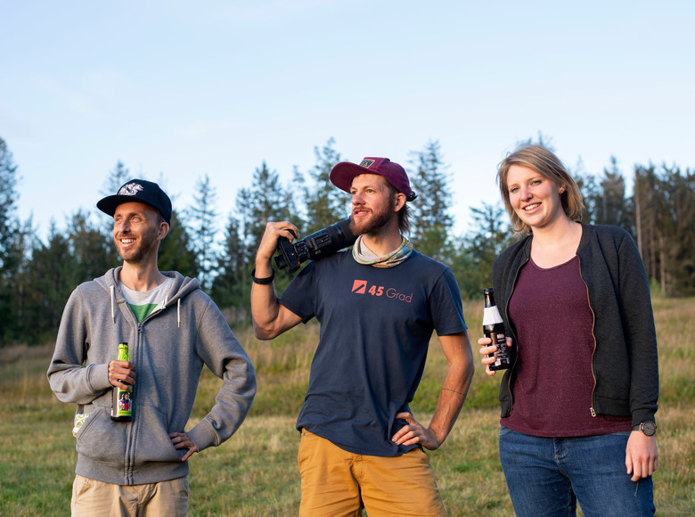 Hanna Kienzler (rechts)