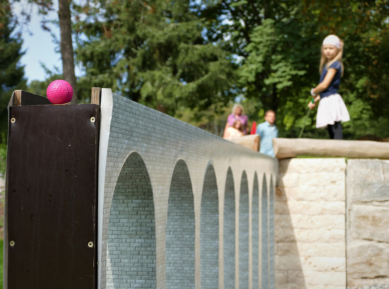Der Abenteuer Golfpark Hochschwarzwald in Lenzkirch-Kappel ist eine der größten und spektakulärsten Abenteuer-Golfanlagen Deutschlands.