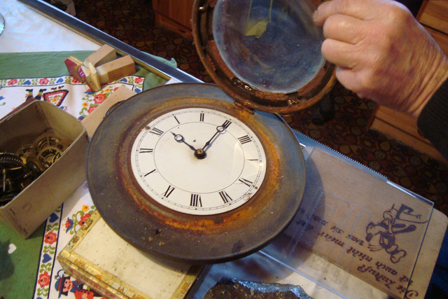 Herdplatte, Bremsscheibe - und jetzt eine Uhr!